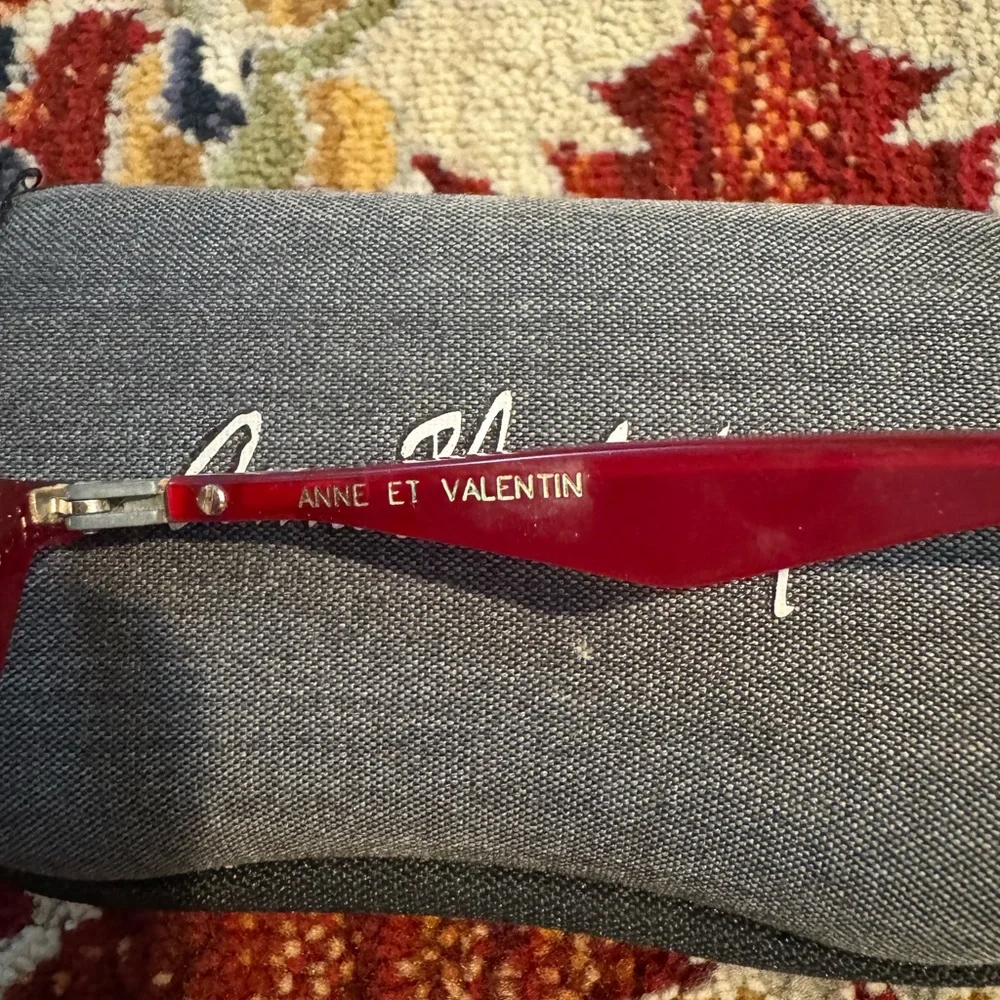 Anne & Valentin Women's Red Frame Glasses
